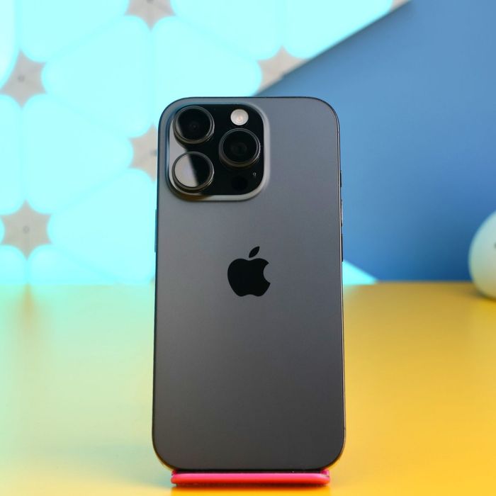 Смартфон Apple iPhone 16 Pro (900237) Б/У З ГАРАНТІЄЮ