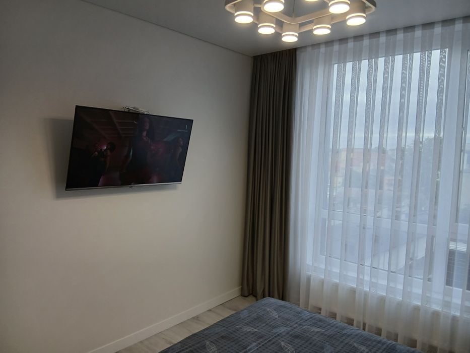 Подобово. Центр.вул.Бельведерська 32б.