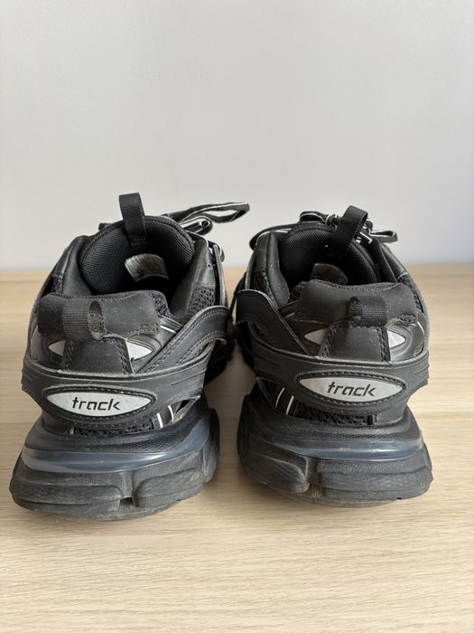 Balenciaga Track