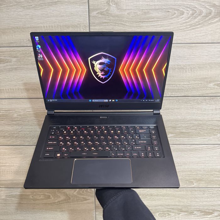 Ігровий ноутбук Msi i7 9750, RTX 2060, 144Hz