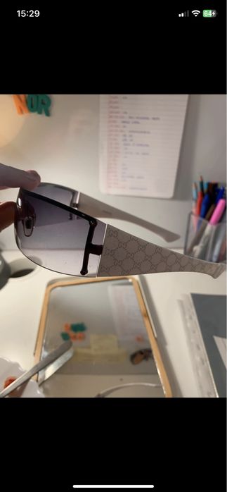 Oculos Gucci (Defeitos indetificados)