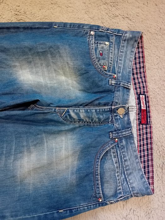 #Tommy Hilfiger spodnie jeansowe niebieskie