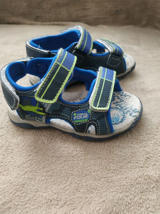 Босоніжки на хлопчика