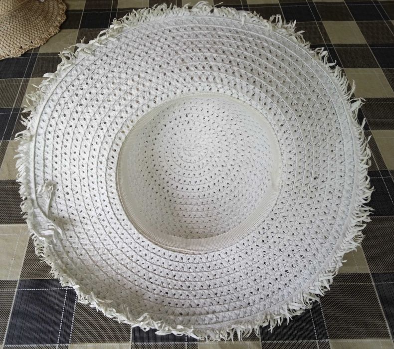 женская летняя шляпа