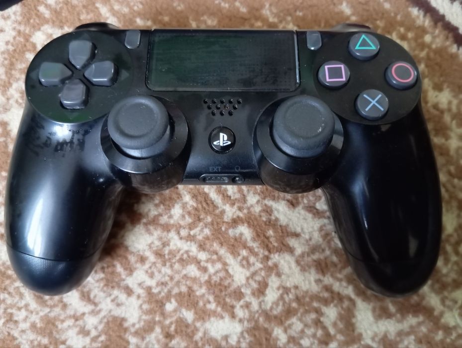 Приставка Soni Playstation 4