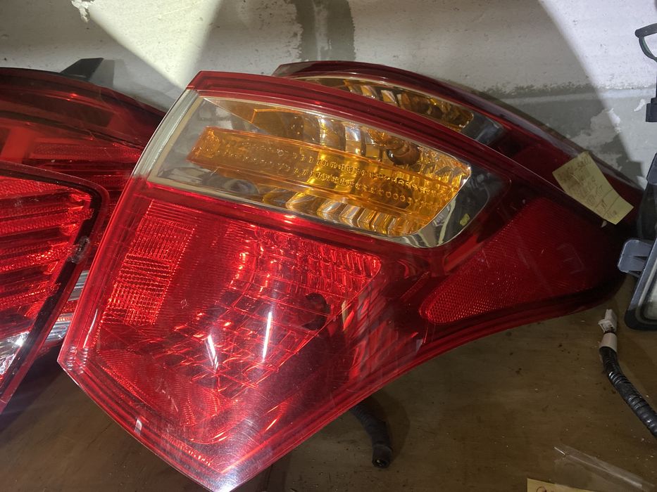 Фонарь задний правый и левый  Hyundai Veracruz 2007-15гг