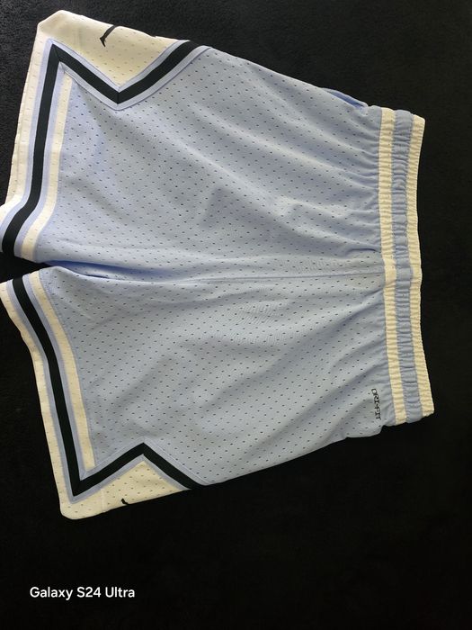 Vendo calções jordan originais várias cores Tamanho M