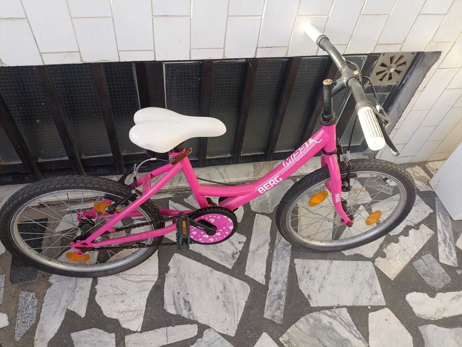 Bicicleta menina