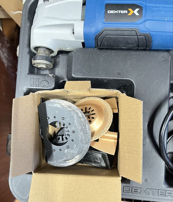 Ferramenta Oscilante multi-tool DEXTER 200W
