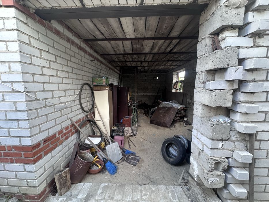 Продаю хозяйский дом