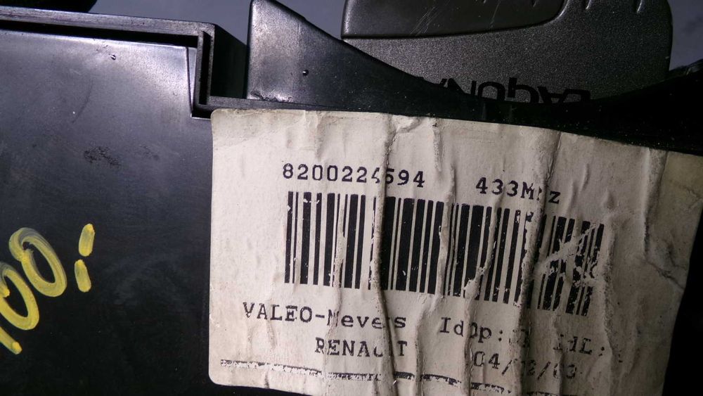 Sty6 Czytnik kart slot renault laguna II espace IV wysyłka części