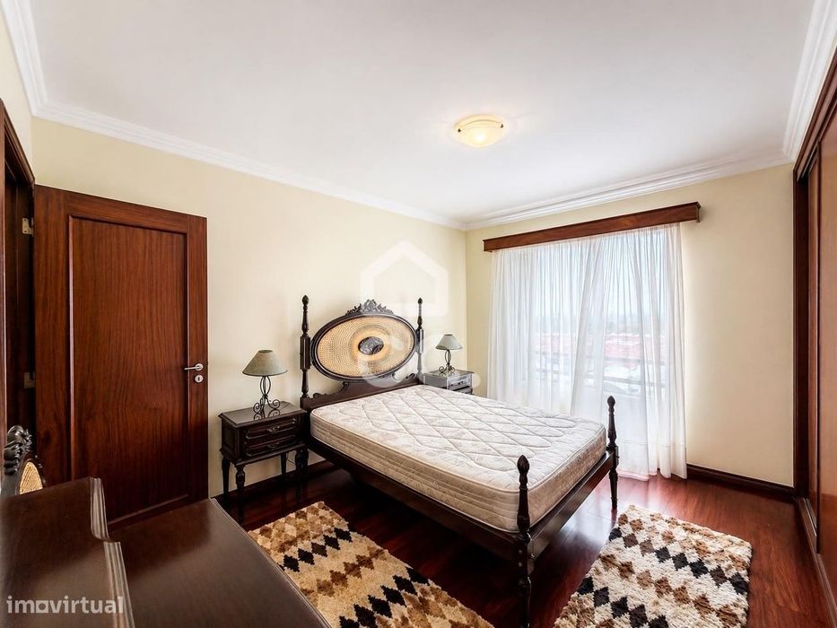 Apartamento com 3 Quartos - São Pedro - Ponta Delgada
