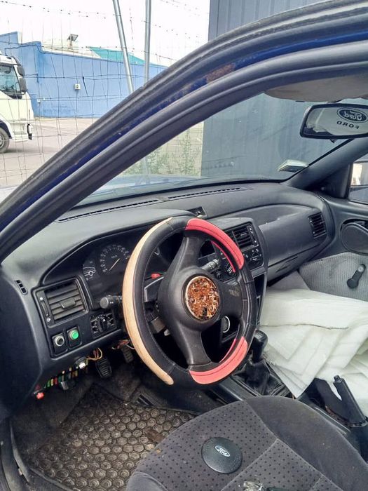 Продам ракету Форд Ескорд 1989 рік