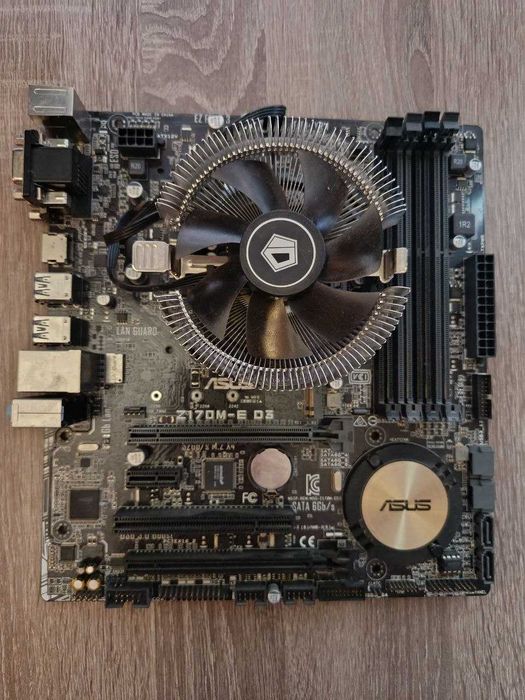 Материнська плата ASUS Z170M-E D3