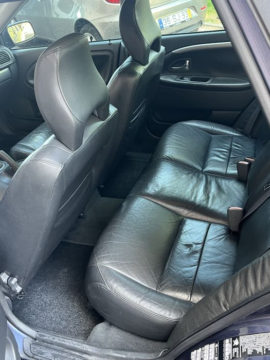 Volvo V40 1.6 Gasolina com apenas 166mil so de um dono impecavel