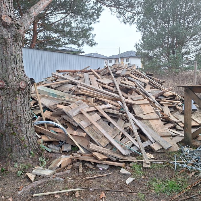 Sprzedam drzewo, deski