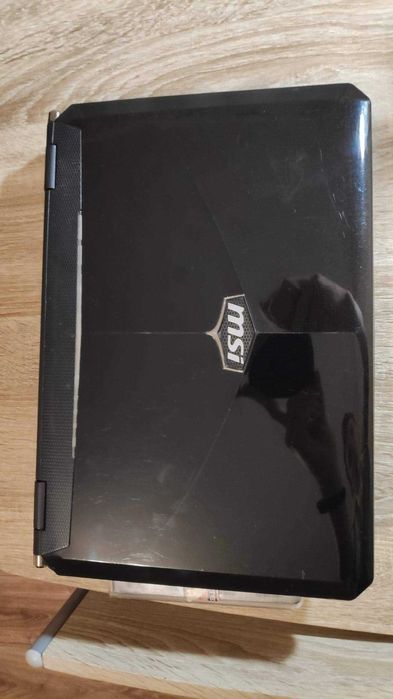 Laptop MSI GT683R