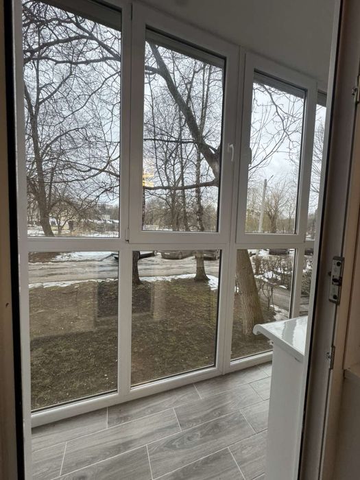 Продаж 3-кімнатної з меблями та ремонтом м. Калуш