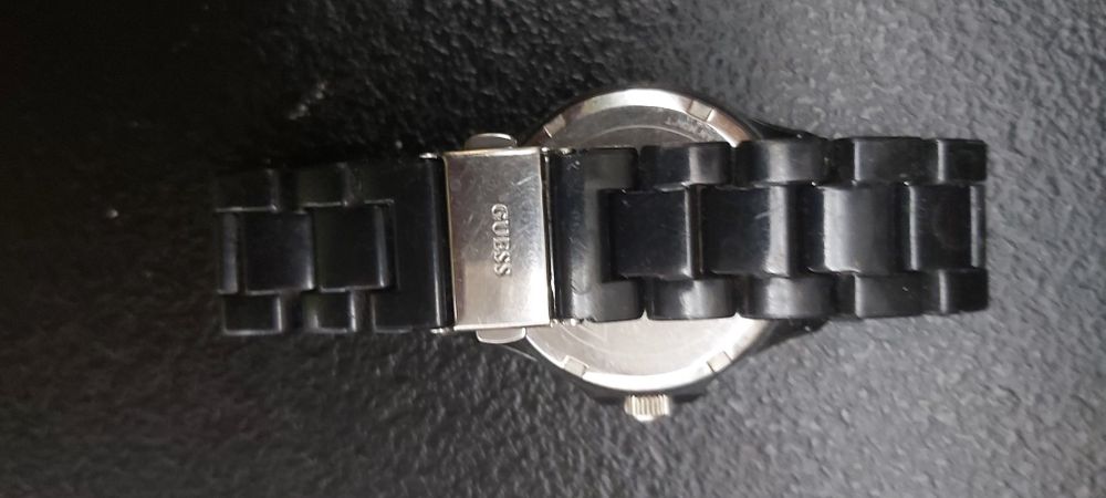 Zegarek Guess czarny ze srebrnymi cyrkoniami