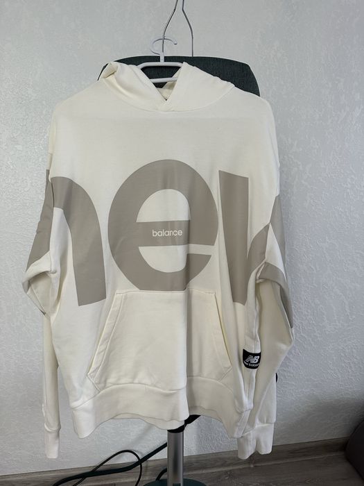 Худи new balance