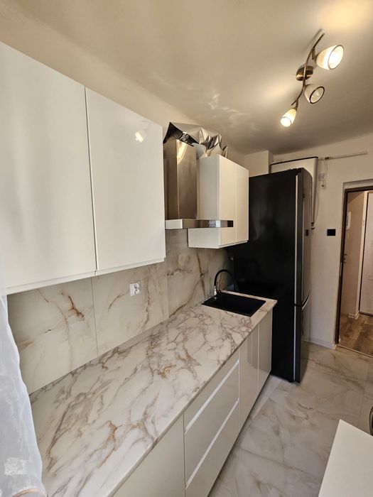 Mieszkanie M2 40 m², Al.Niepodległości - Więcej