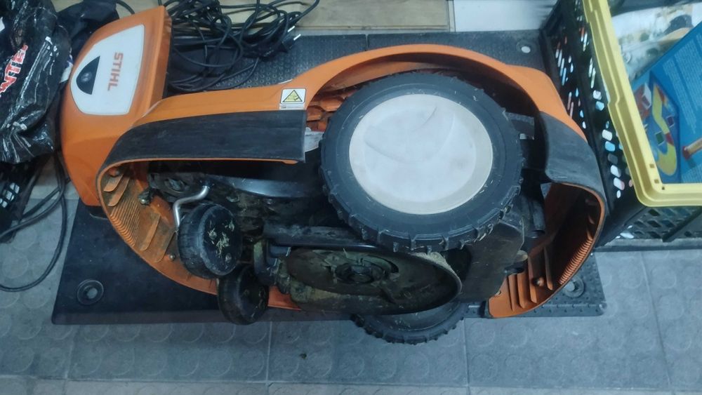 Robot koszacy stihl