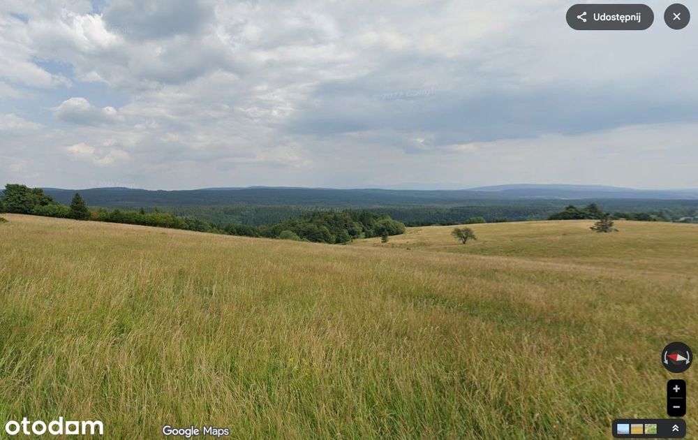 Na Sprzedaż  Pięknie Położona Działka Budowlana w Zieleńcu