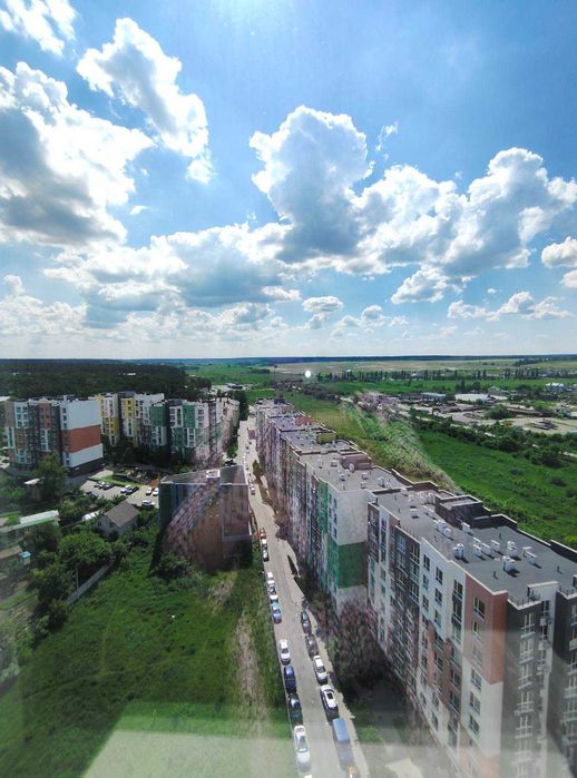 Продаж просторої квартири з ремонтом та меблями м. Ірпінь!