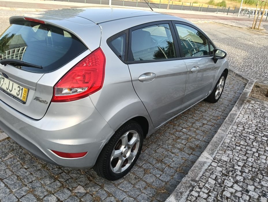 Ford Focus — fotografia 4