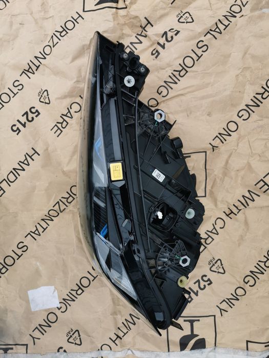 BMW 4 G22 G23 M4 G82 G83 Lampa Reflektor Lewa BMW Laser Black Shadow