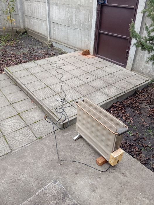 Продам обогреватель масляный  бу