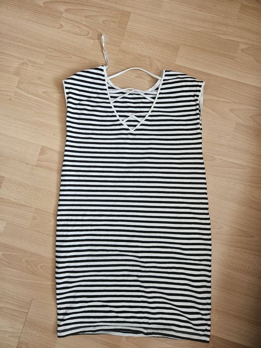 Sukienka Reserved xs