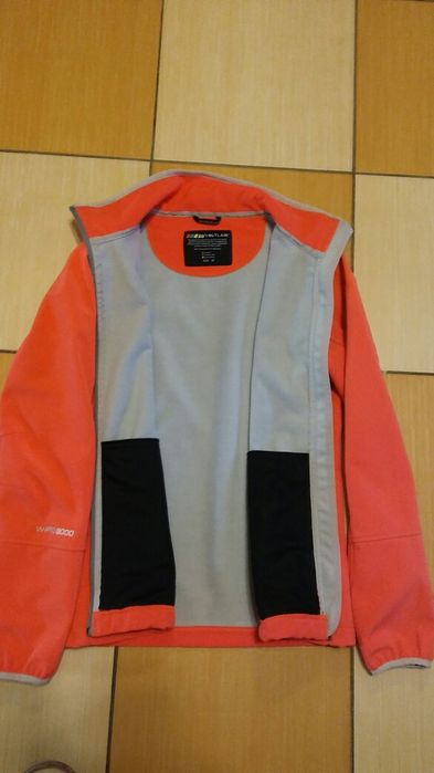 Kurtka sportowa na rower