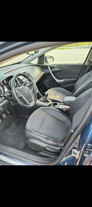 Opel astra j  1,7 cdti