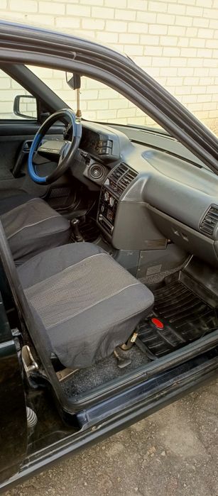 Продам атомобиль Ваз 2111.