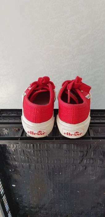 Sapatilhas ellesse 22