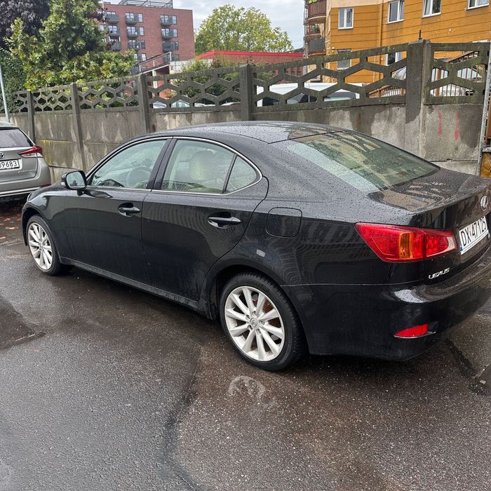 Lexus is220d / 2008 / Sedan