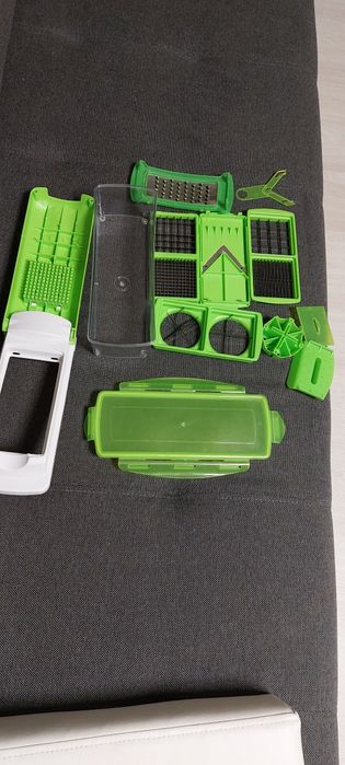 Zestaw do krojenia, rozdrabniacz do warzyw , owoców