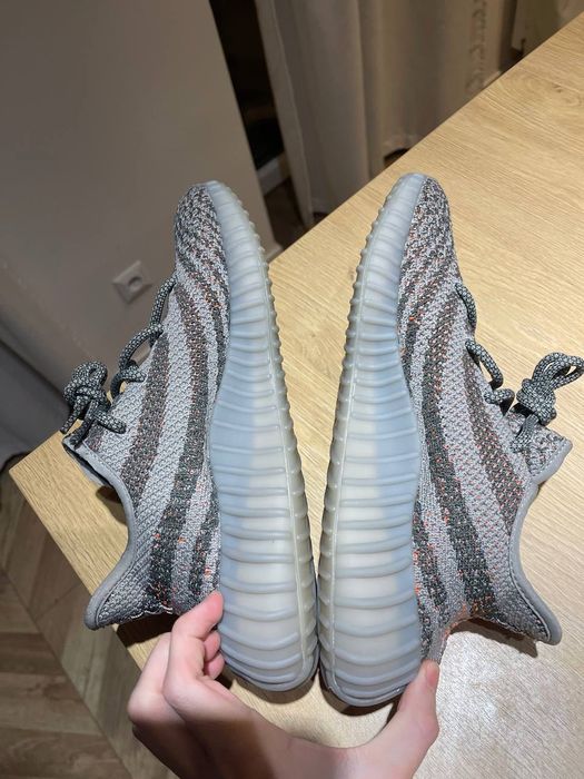 adidas Yeezy boost 350 v2 beluga reflective 43 onyx carbon bone black