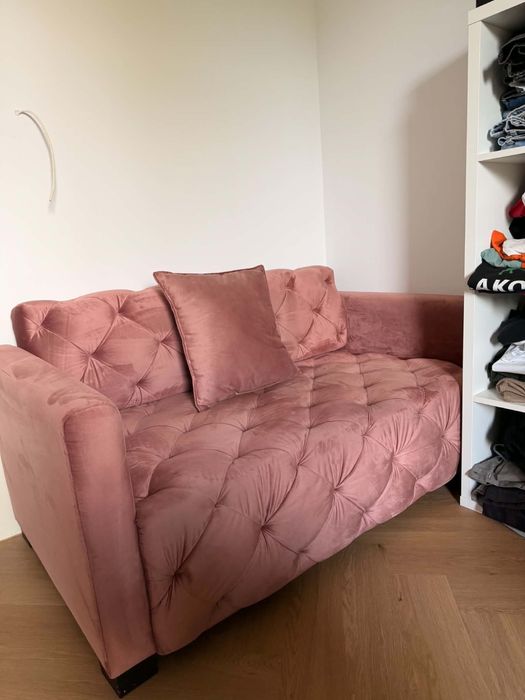 Sofa pikowana Różowa