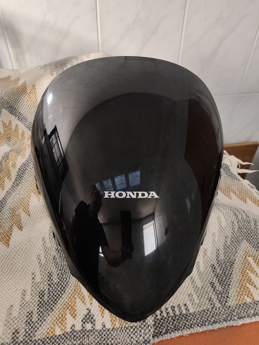Viseira Honda vidro escuro de