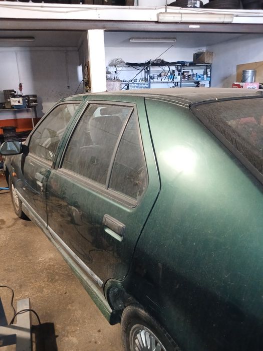 Renault 19  gasolina 1.4 com a.c de origem com a junta de cabeça queimada — photo 4