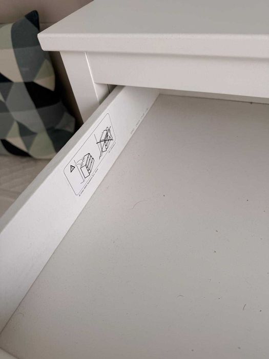 HEMNES Cómoda c/6 gavetas, velatura branca, 108x131 cm - Na garantia