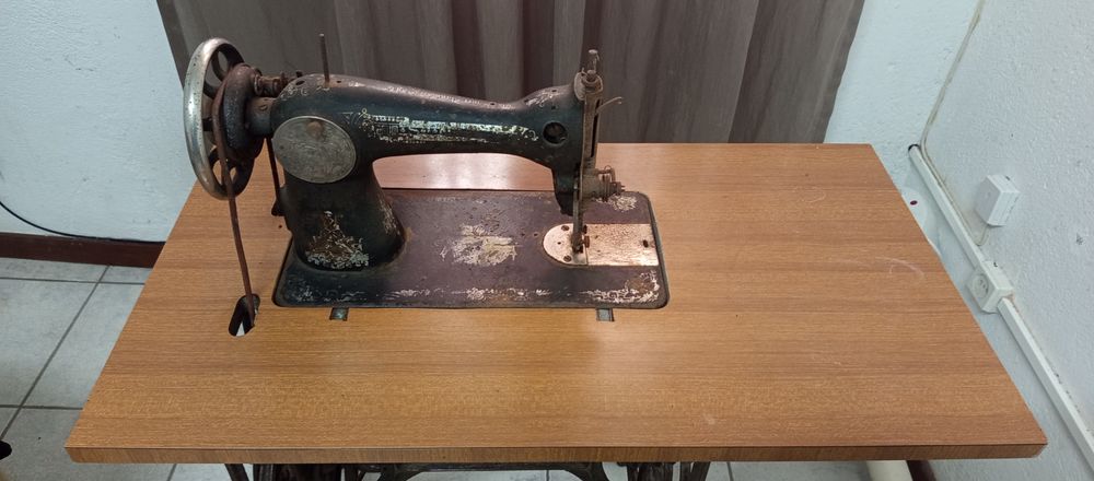 Máquina costura singer vintage