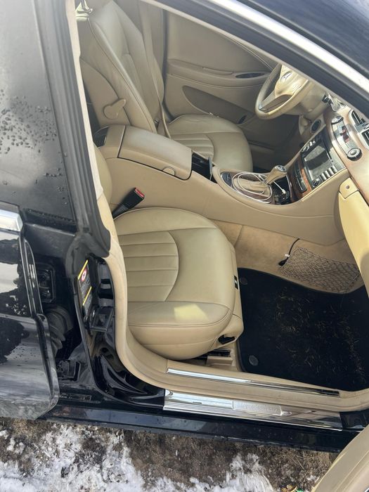 Mercedes cls w219 320 V6 uszkodzony