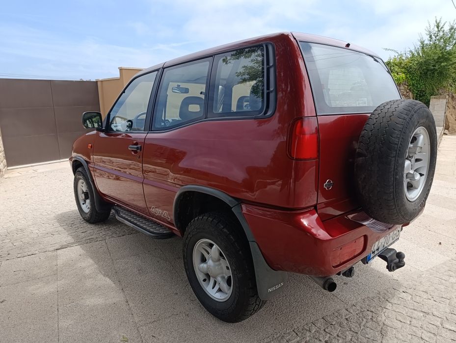 Nissan Terrano II