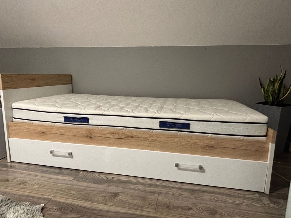 Piękne łóżko młodzieżowe+materac z szufladą