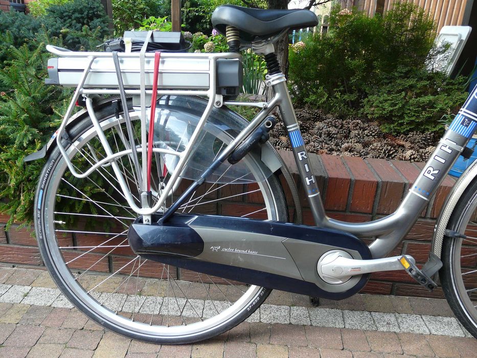 Rower elektryczny RIH  Omega 28"/48 holender,manetka,nożny