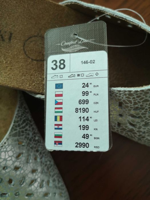 Klapki skórzane srebrne F-my Lasocki roz. 38