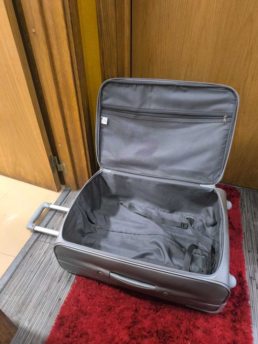 Mala de Viagem Prata de 23kgs